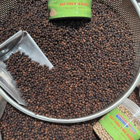 Tiêu chín kèm hủ