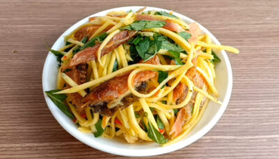 Goi xoai kho ca loc thom ngon